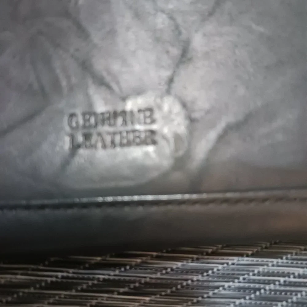 Wallet - Picture 5 of 5